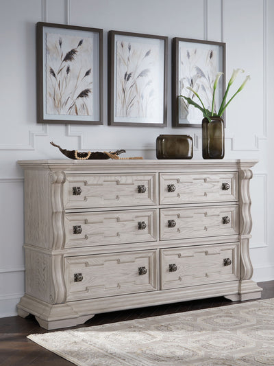 Bruchandi - Antique White - Dresser