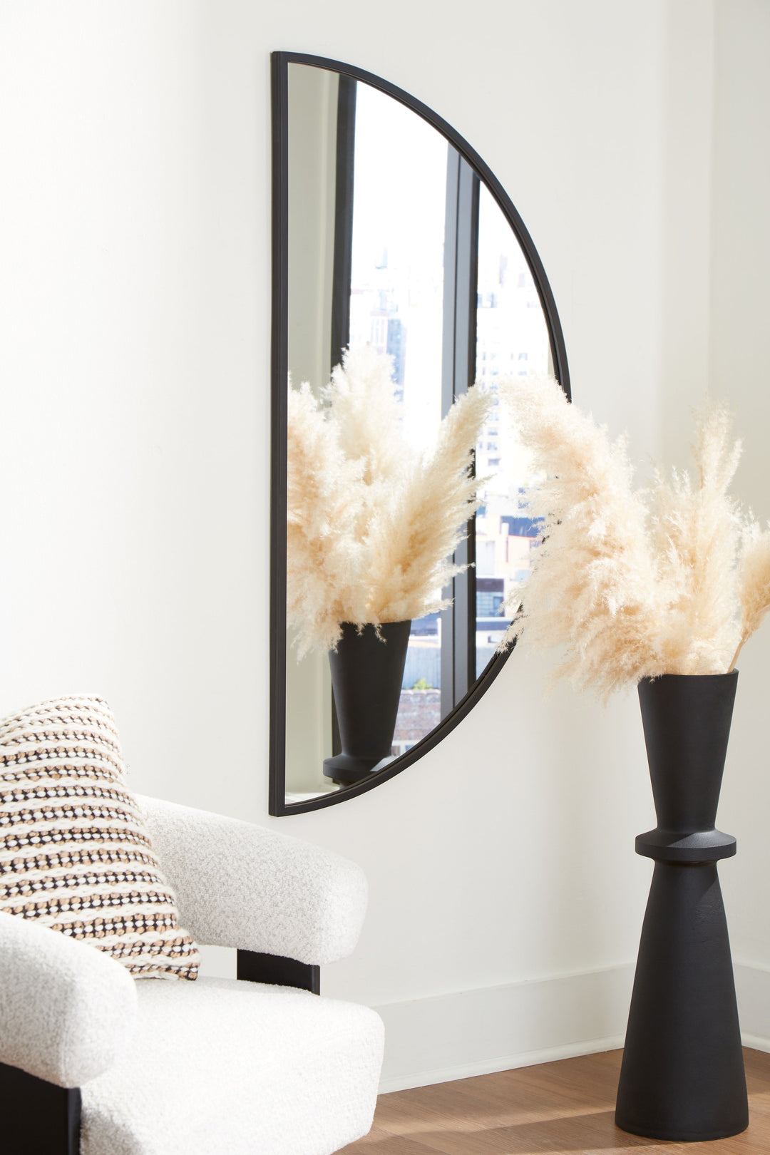 Denlow - Accent Mirror - Black