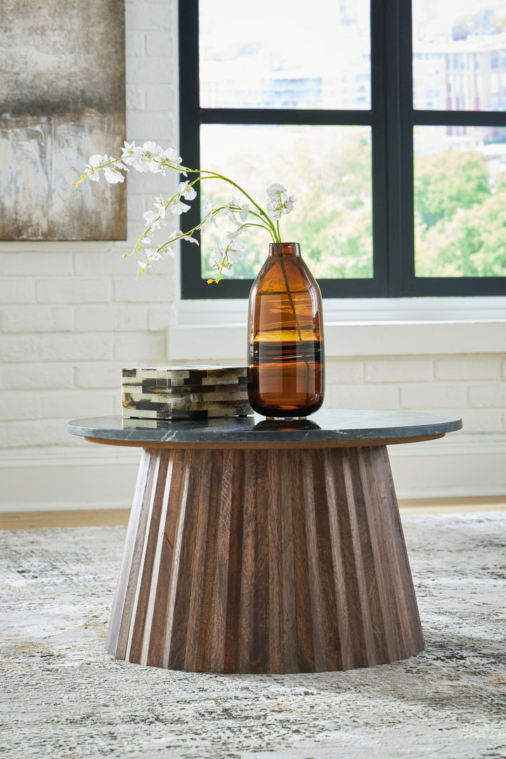Ceilby - Accent Cocktail Table - Black / Brown