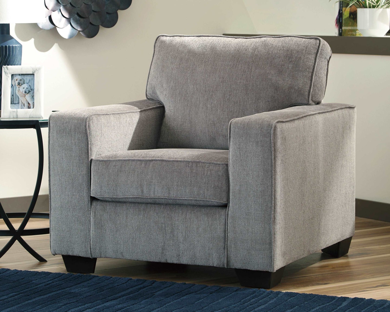 Altari Alloy Chair