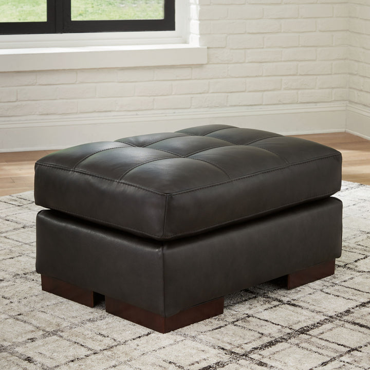 Luigi - Ottoman - Thunder