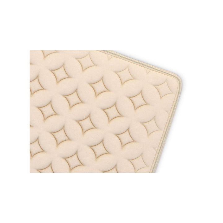 Bear Natural quilted organic cotton cover overhead detail