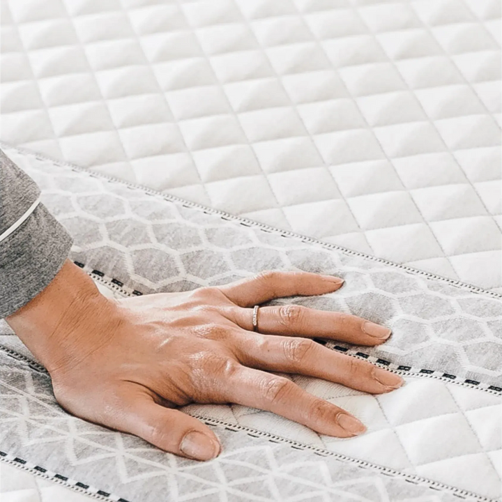Leesa Sapira Hybrid Mattress in Pottstown, PA | Try In-Store